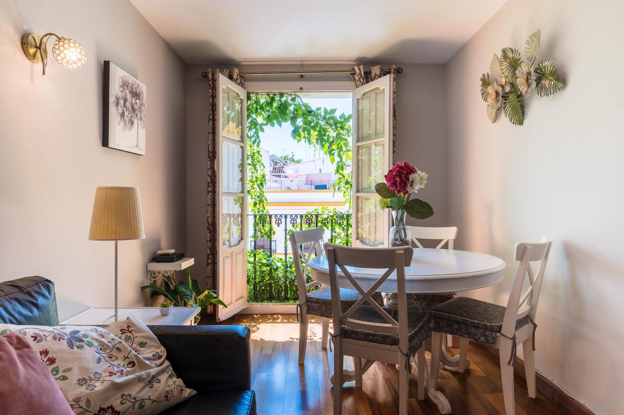 Novalia Home Suite Sevilla Buitenkant foto
