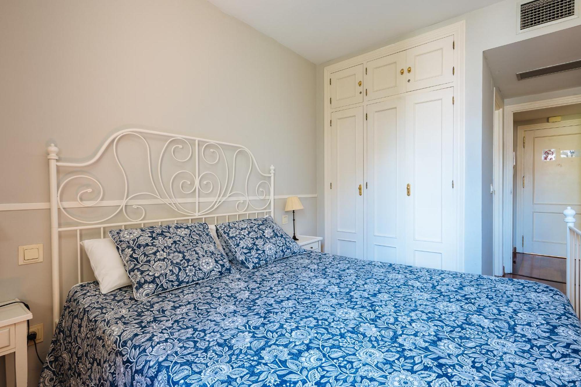 Novalia Home Suite Sevilla Buitenkant foto