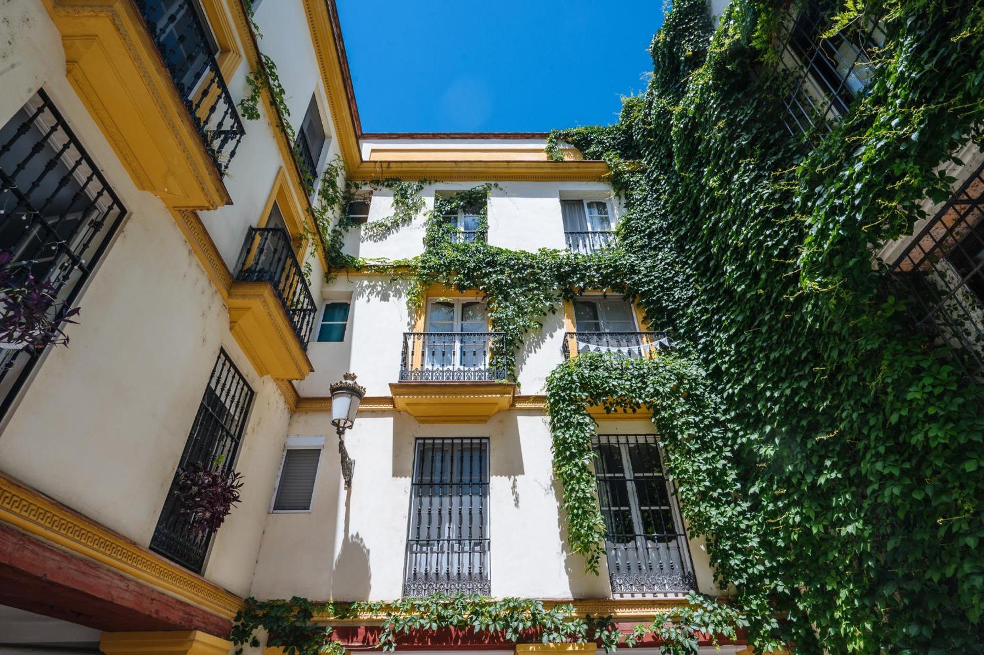Novalia Home Suite Sevilla Buitenkant foto