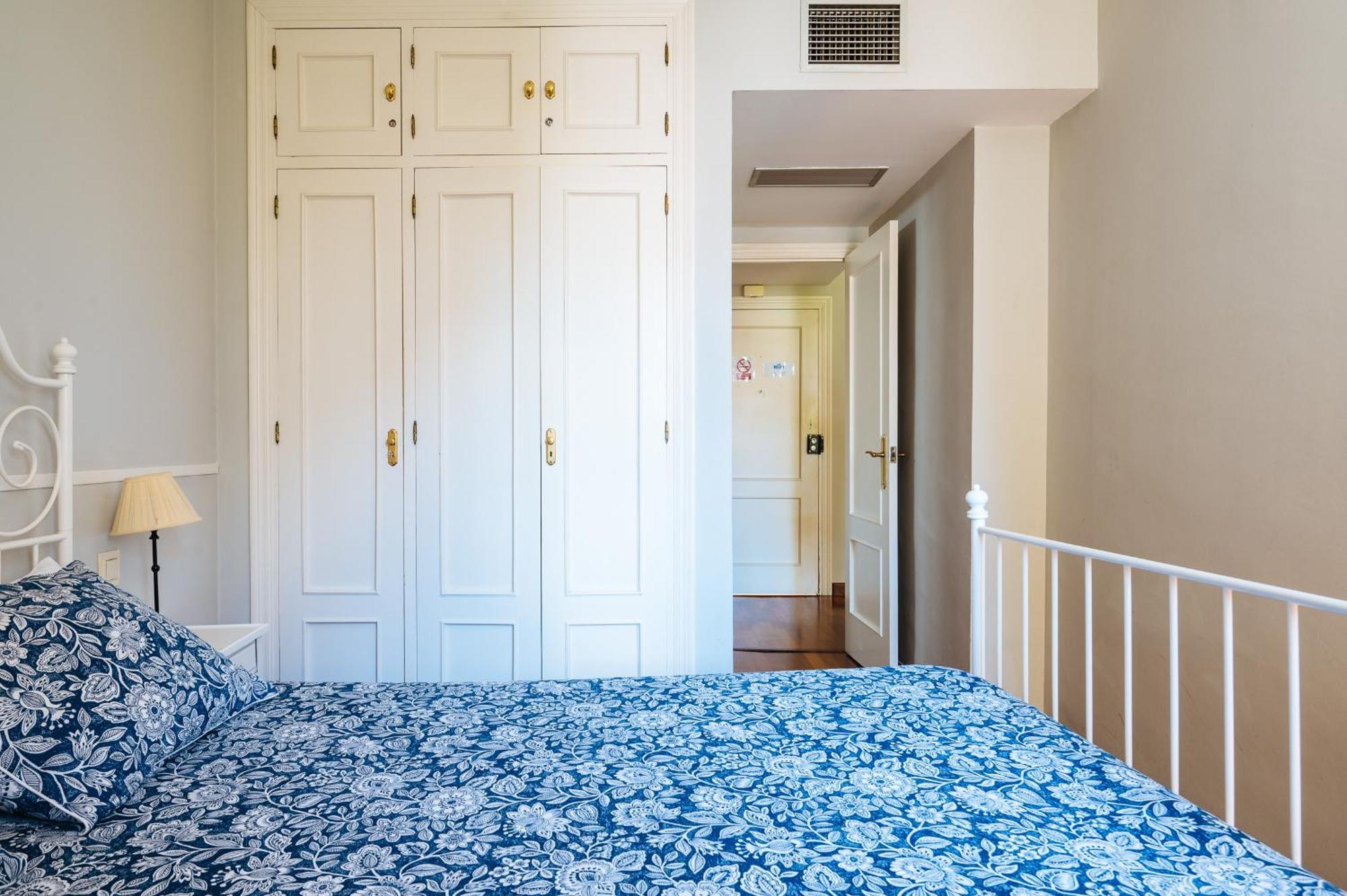 Novalia Home Suite Sevilla Buitenkant foto